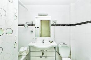 Xenios Possidi Paradise Hotel