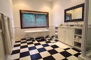 Dune Ridge Country House