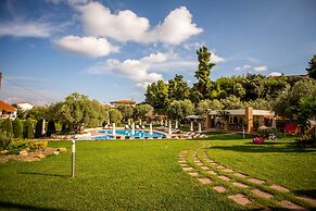 Kassandra Village Resort