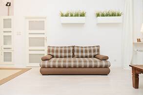 Stone Steps Apartments