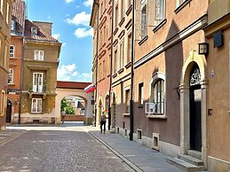 Stone Steps Apartments