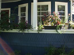 River Wynde Executive B&B