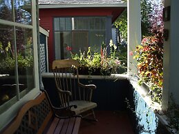 River Wynde Executive B&B