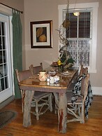 River Wynde Executive B&B