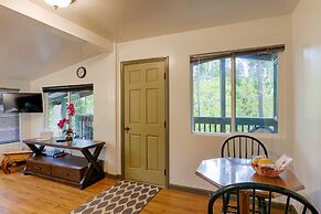 Lava Lodge at Hale Kilauea