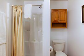 Lava Lodge at Hale Kilauea