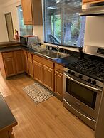 Lava Lodge at Hale Kilauea