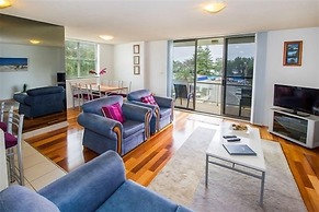 Tradewinds Apartments