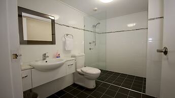 Tradewinds Apartments