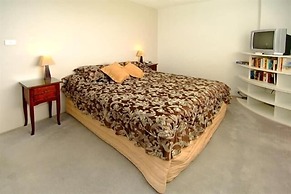 Tradewinds Apartments