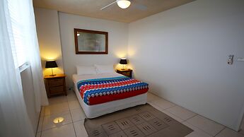 Tradewinds Apartments