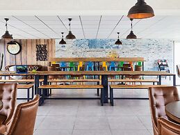 Ibis Styles Hyères Rooftop & Spa