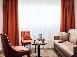 Ibis Styles Hyères Rooftop & Spa