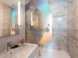 Ibis Styles Hyères Rooftop & Spa