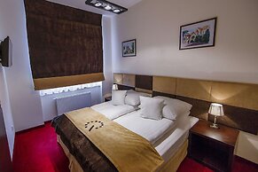 Boutique Hotel’s II Rewolucji