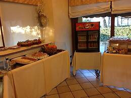 Hotel Ristorante Vecchia Riva