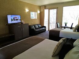 Madison Spa Motel - Adults Only