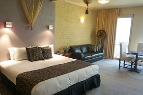 Madison Spa Motel - Adults Only