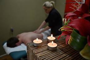 Madison Spa Motel - Adults Only