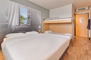 B&B HOTEL Pau Lescar