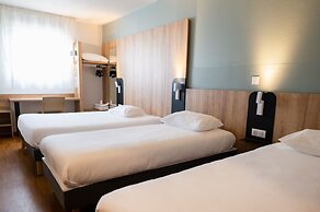 B&B HOTEL Pau Lescar