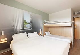 B&B HOTEL Pau Lescar