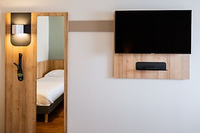 B&B HOTEL Pau Lescar