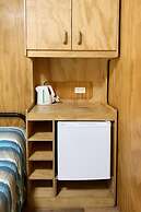 Magnums Airlie Beach