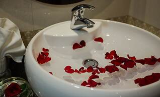 Ambassador Hanoi Hotel & Spa