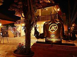 At Chiang Mai Hotel