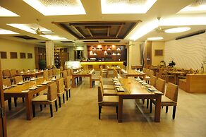 Aroma Beach Resort & Spa