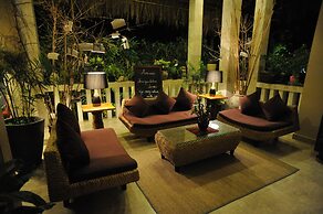 Aroma Beach Resort & Spa