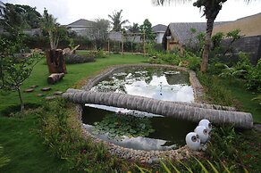 Aroma Beach Resort & Spa