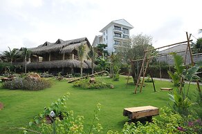 Aroma Beach Resort & Spa