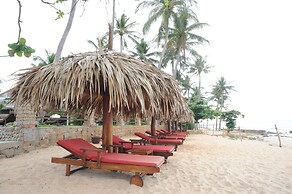 Aroma Beach Resort & Spa