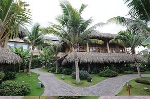 Aroma Beach Resort & Spa