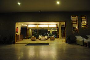 Aroma Beach Resort & Spa