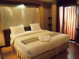 Baan Chalelarn Hotel