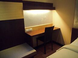 Baan Chalelarn Hotel