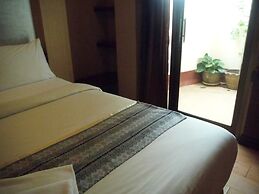 Baan Chalelarn Hotel