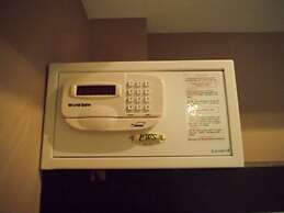 Baan Chalelarn Hotel