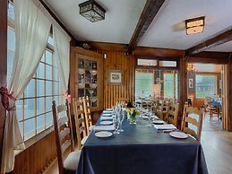 Auberge Handfield
