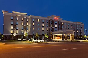 Hampton Inn & Suites Roanoke Airport