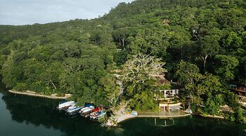 Bolontiku Boutique Hotel, Member of the Cayuga Collection