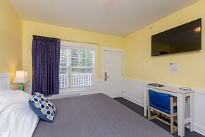 Topsail Shores Inn