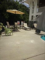 Topsail Shores Inn