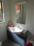 Addington Court Motel