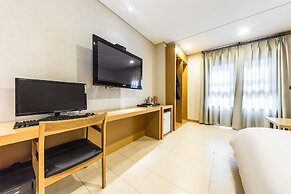 F HOTEL Yeongdeungpo