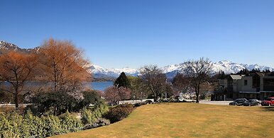 Wanaka Hotel