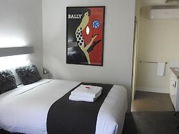 Wine Village Motor Inn